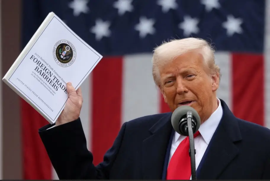 Gronelândia. Trump recua nas tarifas a países europeus a partir de 1 de fevereiro