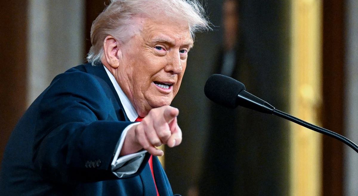 Trump admite “tomada de controlo amigável” de Cuba