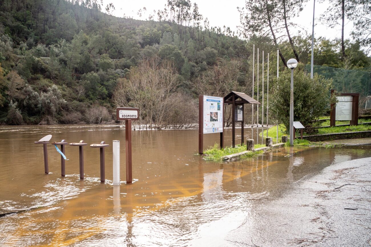 Proteção Civil alerta para elevada probabilidade de cheias e APA antevê “semana muito difícil” na gestão de caudais