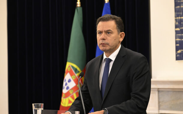 Governo condena “ataques injustificáveis” do Irão e apela “à contenção”