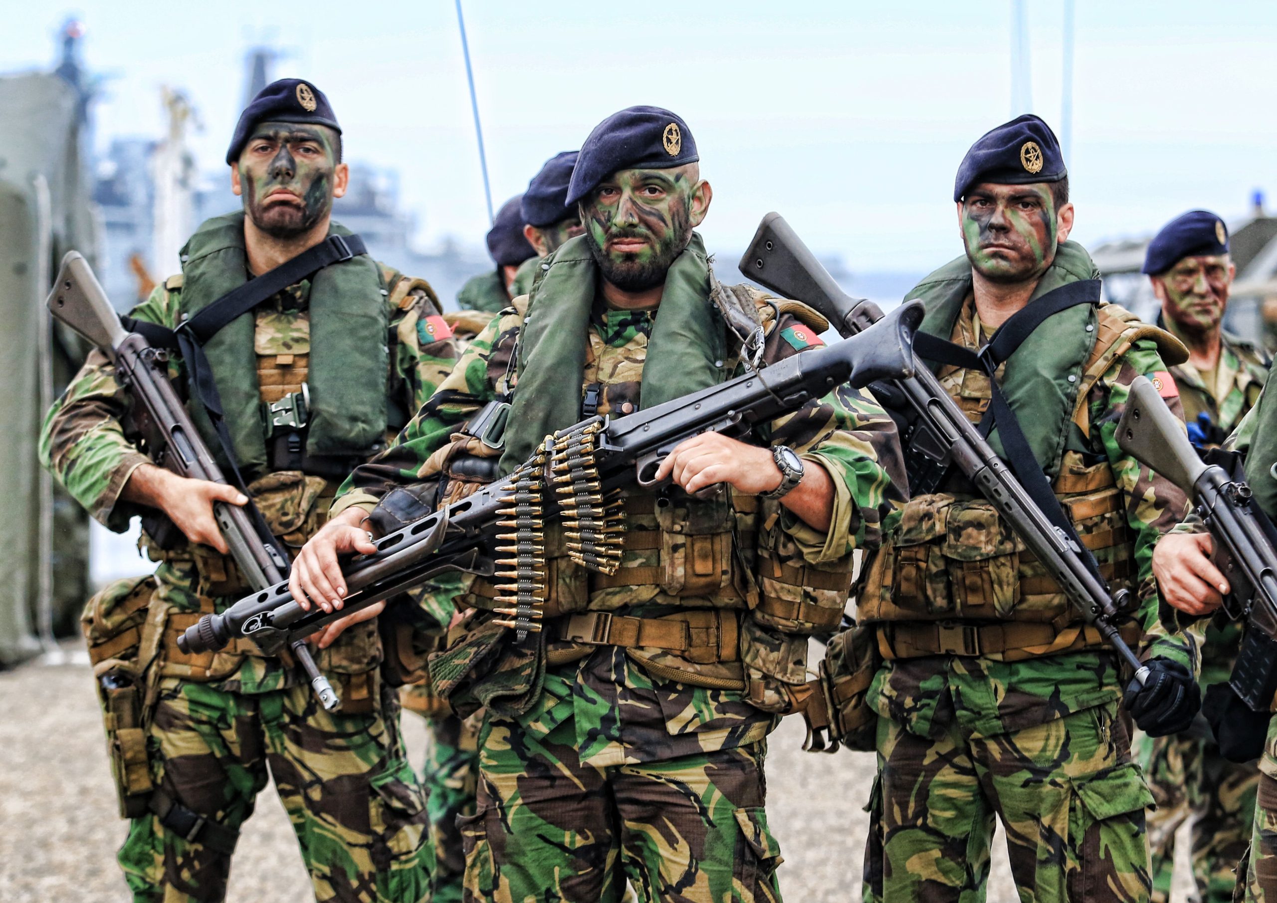 Cinco países da UE reintroduziram Serviço Militar Obrigatório desde início da guerra na Ucrânia. Portugal é contra