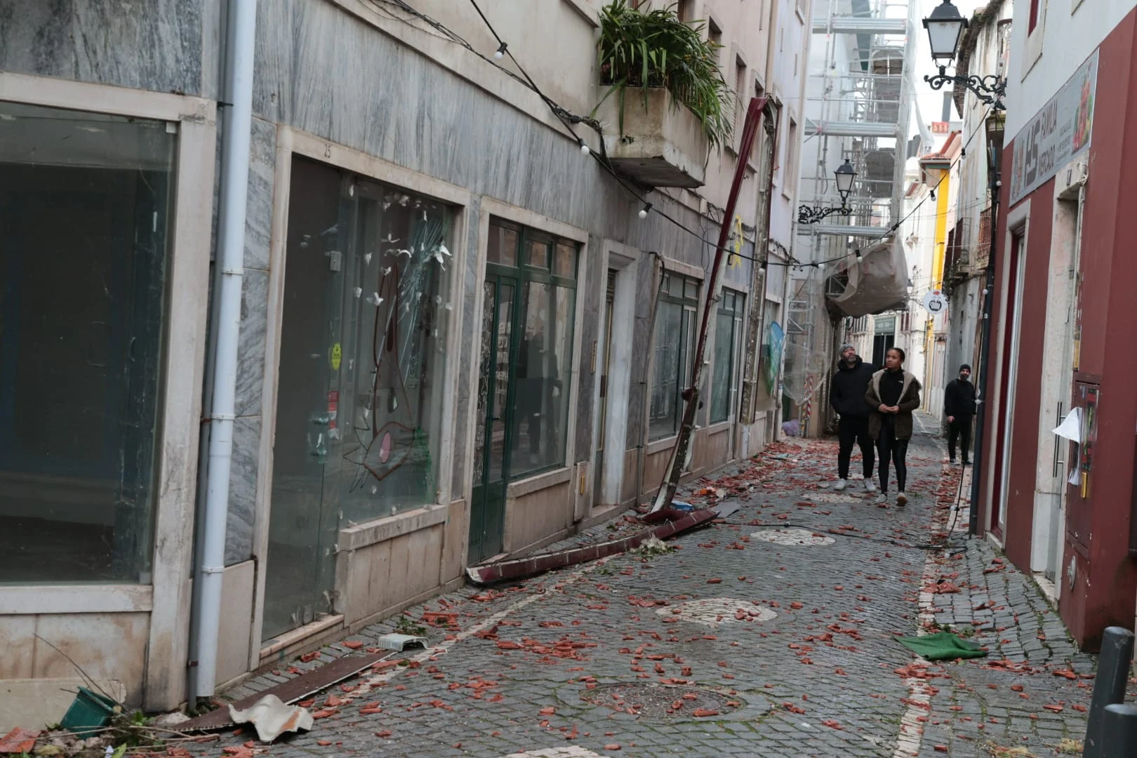 Braga atualiza lista de bens a recolher vitimas da tempestade Kristin