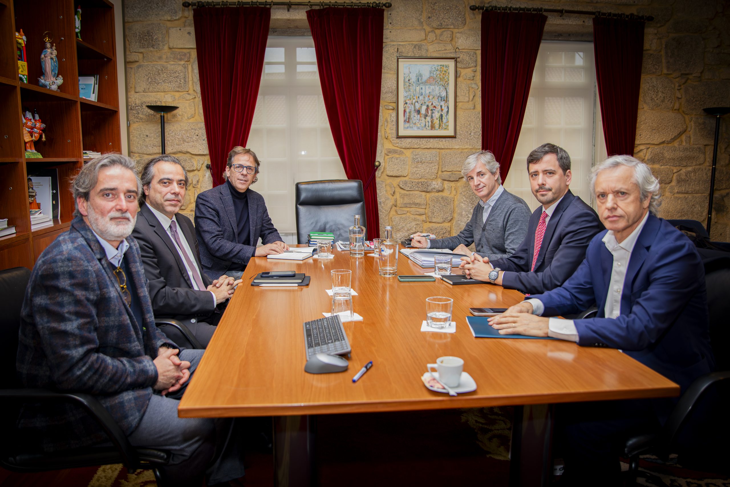 Pentágono Urbano reúne em Barcelos