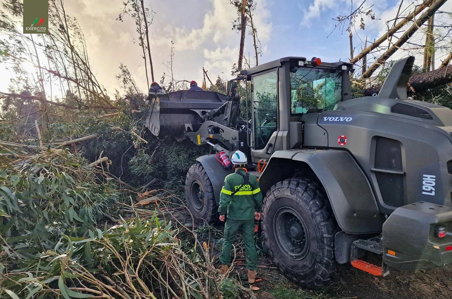 Exército mobiliza quase 1200 militares e mais de 200 viaturas para apoiar populações