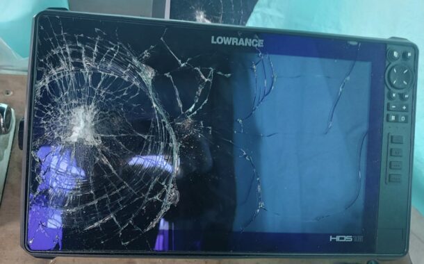 Embarcação vandalizada no porto de abrigo de Viana do Castelo