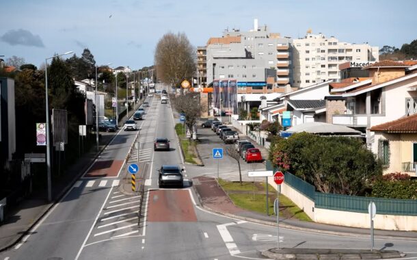 Famalicão quer Avenida 9 de Julho no domínio público municipal
