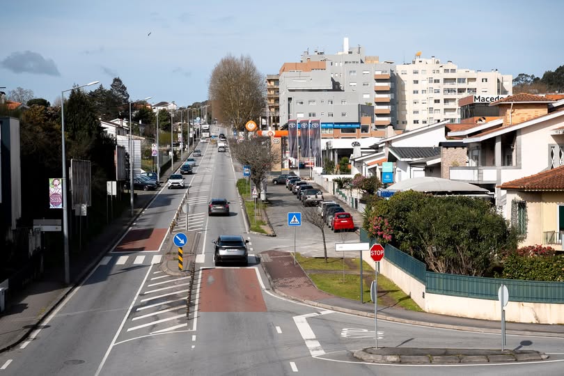 Famalicão quer Avenida 9 de Julho no domínio público municipal
