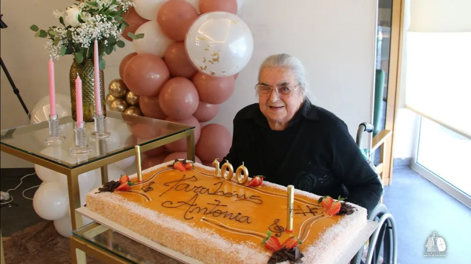 Arcos de Valdevez. Antónia celebra 100 anos com família, “carinho e amor”