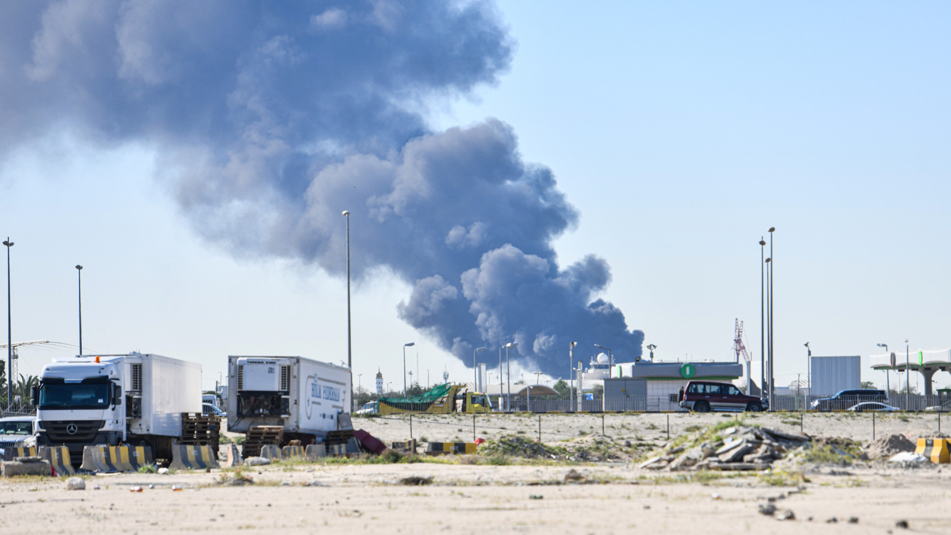 Kuwait e Bahrein tomam medidas a horas do fim do ultimato de Trump