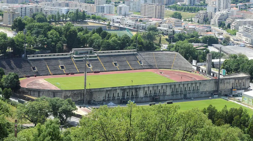 Câmara de Braga prepara projeto de recuperação do Estádio 1º de Maio