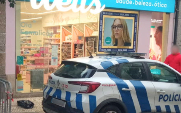 Encapuzados assaltam loja no centro de Famalicão e deixam prejuízos a rondar 8 mil euros