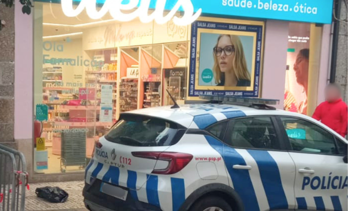Encapuzados assaltam loja no centro de Famalicão e deixam prejuízos a rondar 8 mil euros