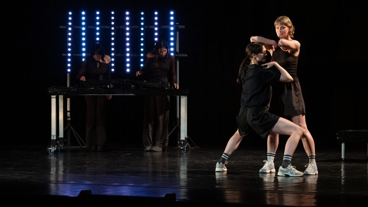 Spring Forward. Centenas de bailarinos e coreógrafos de toda a Europa reúnem-se em Guimarães