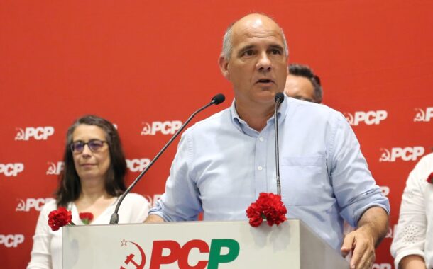 Líder do PCP quer subir pensões contra “brutal aumento do custo de vida”