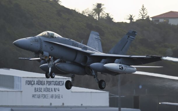 Base das Lajes divide Parlamento. PS fala em “humilhação”, BE acusa Governo de mentir e PCP quer inquérito