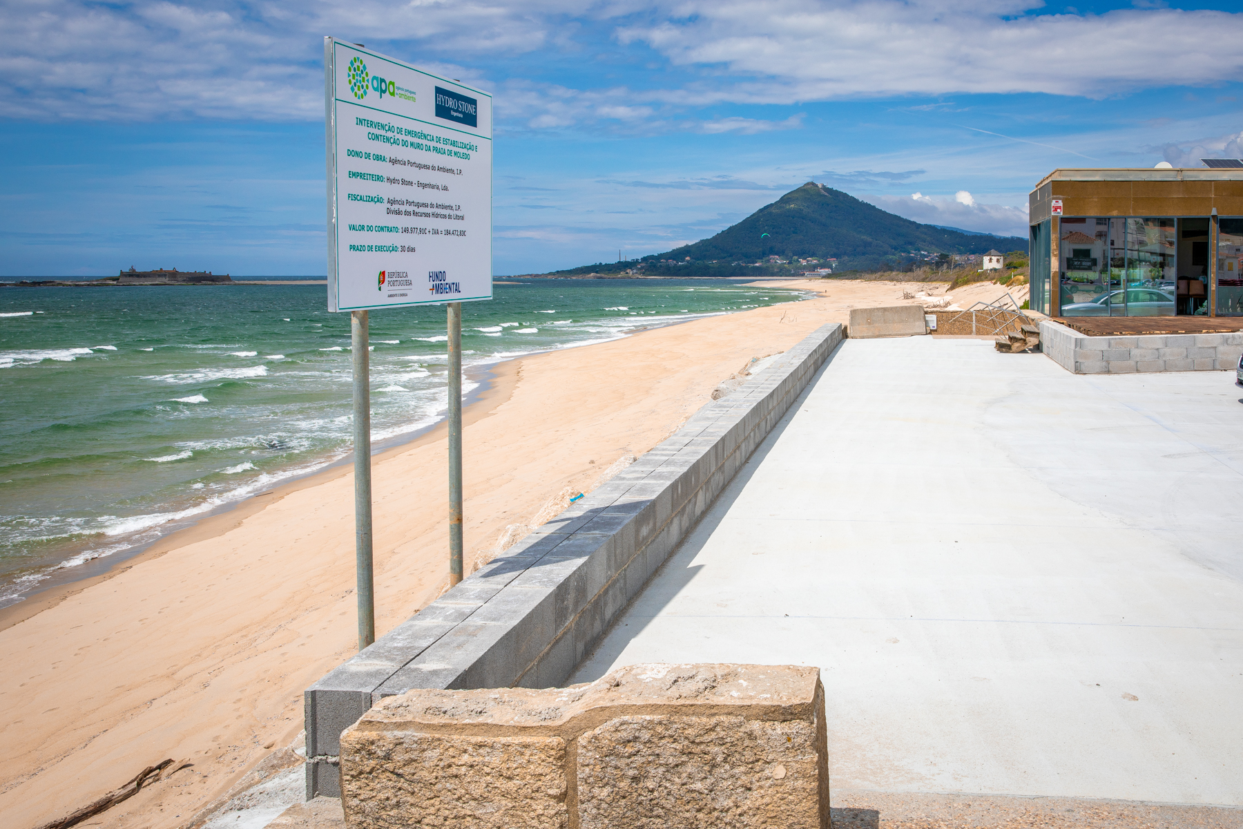 Caminha. Praia de Moledo preparada para a época balnear após conclusão de intervenção no muro de proteção