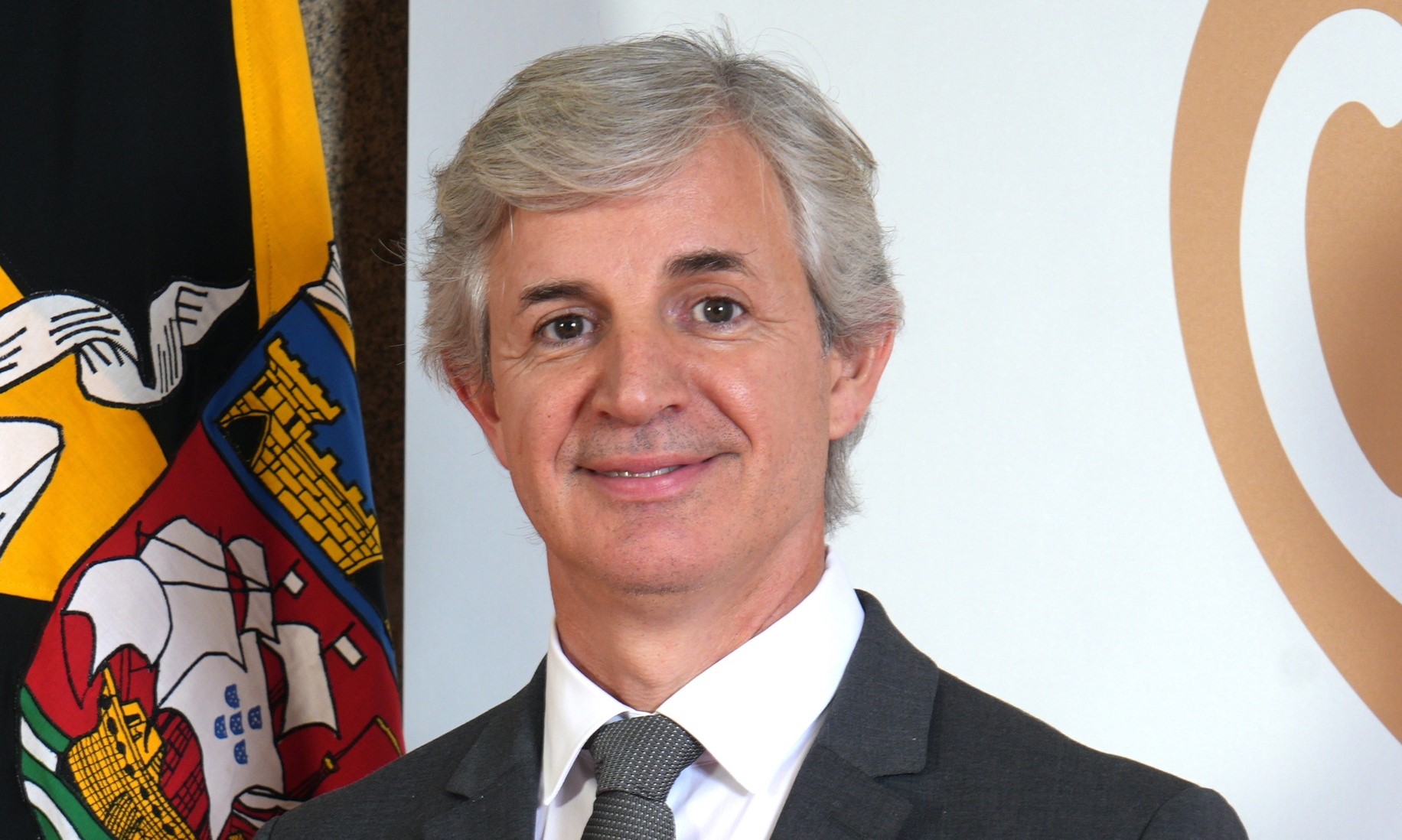 Autarca de Viana assume presidência do Eixo Atlântico após demissão do alcaide de Lugo