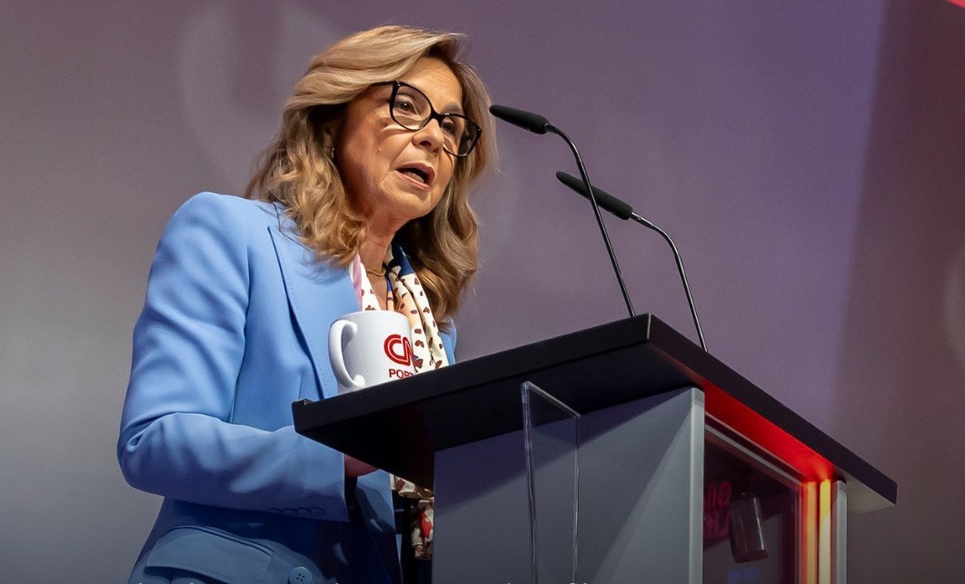 Ministra da saúde admite processar presidente da associação de médicos tarefeiros