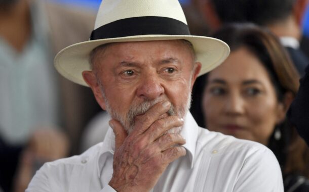 Lula faz radioterapia preventiva após remover lesão no couro cabeludo