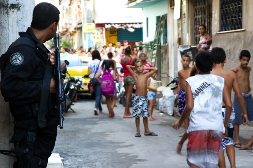 Brasil perdeu mais de 300 mil jovens devido a violência em 11 anos