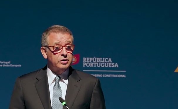 Seguro assinala dia contra homofobia e diz ser inaceitável discriminar pessoas pela orientação sexual