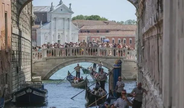 Veneza quer travar turistas de um dia com aumento de 900% na taxa de entrada