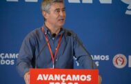 Carneiro fala de “namoro com beijos e amuos” entre AD e Chega