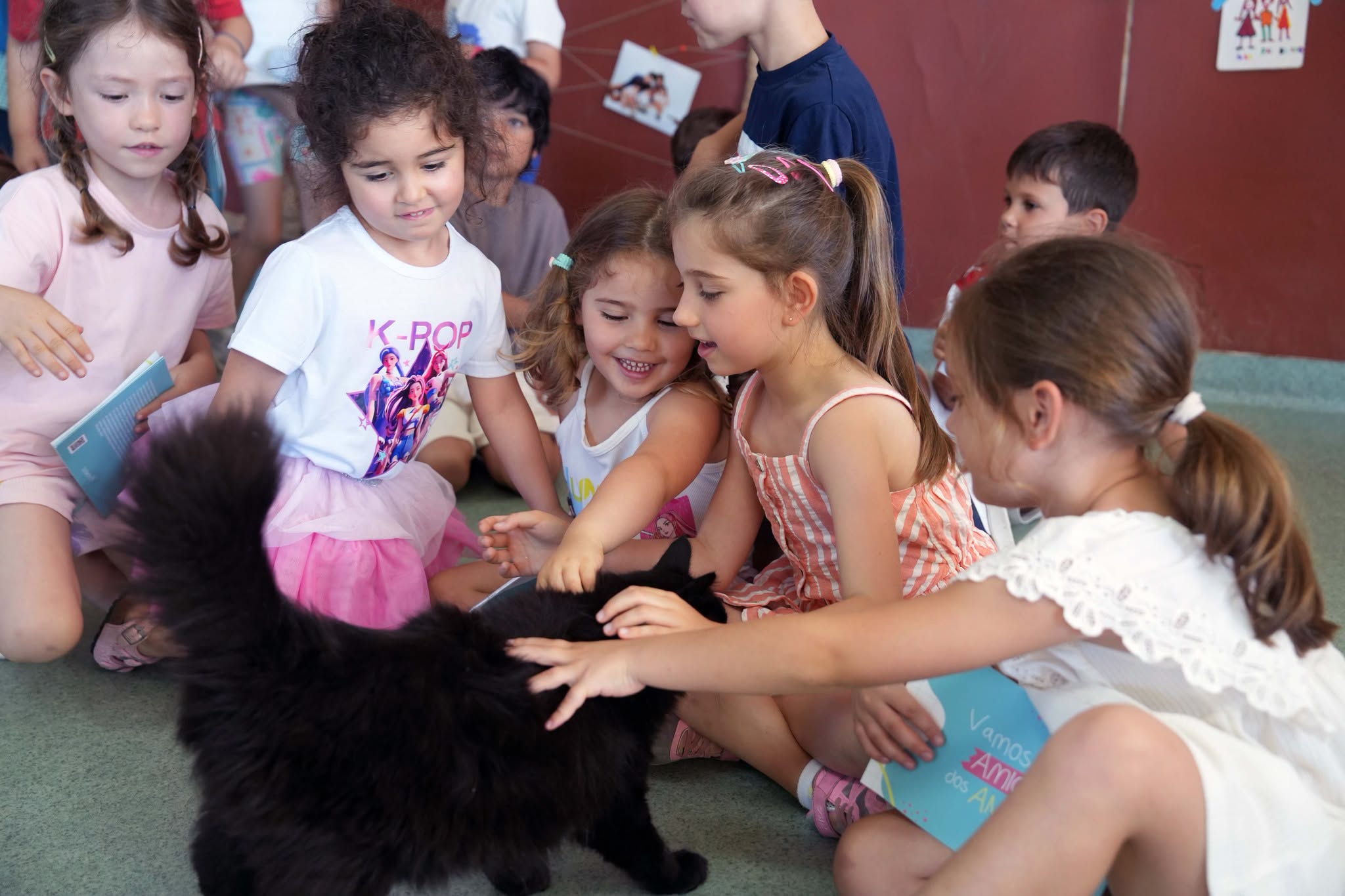 Projeto Escola Amiga dos Animais chega a cerca de 3800 crianças e jovens em Braga