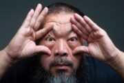 Artista e ativista chinês Ai Weiwei é convidado da Bienal de Arte Têxtil Contemporânea de Guimarães