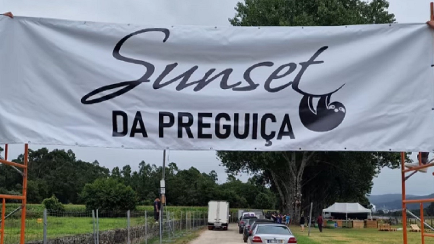 Viana. ‘Sunset da Preguiça’ já tem pulseiras à venda