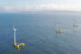 Seis atletas nadam 20 km entre parque eólico offshore e costa de Viana