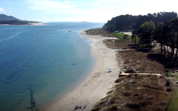 Atenção. Banhos na Praia de Armona (Galiza) proibidos até ordem em contrario