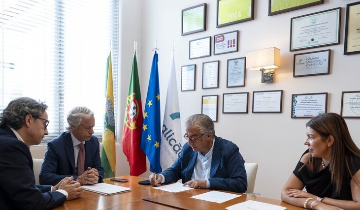 Câmara de Famalicão e Escola Superior de Saúde estabelecem protocolo para projetos na área da saúde