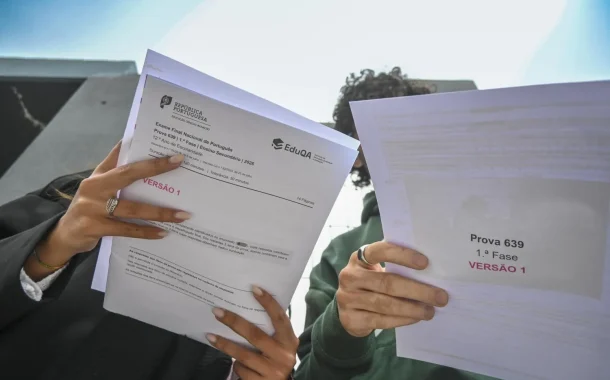 Escolas recebem provas até às 19h30, mas há exames sem nota (em atualização)