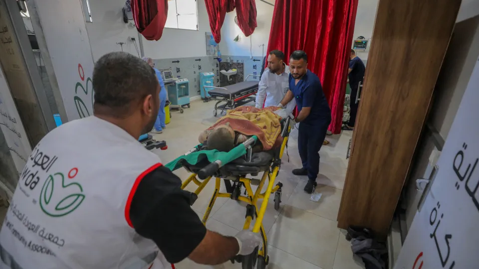 Ataque israelita em funeral em Gaza provoca sete mortos e mais de 20 feridos