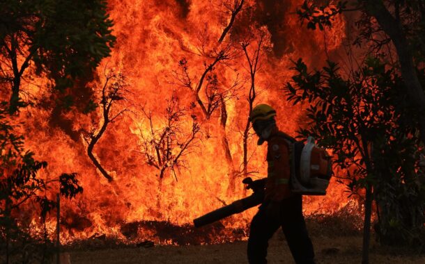 Europa enfrenta incêndios, tempestades e calor extremo sem tréguas
