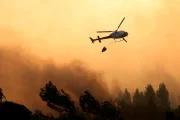 Fogos rurais combatidos por meios aéreos em Barcelos e Cabeceiras