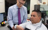 Tetraplégico volta a alimentar-se sozinho e a sentir o toque graças a um implante cerebral
